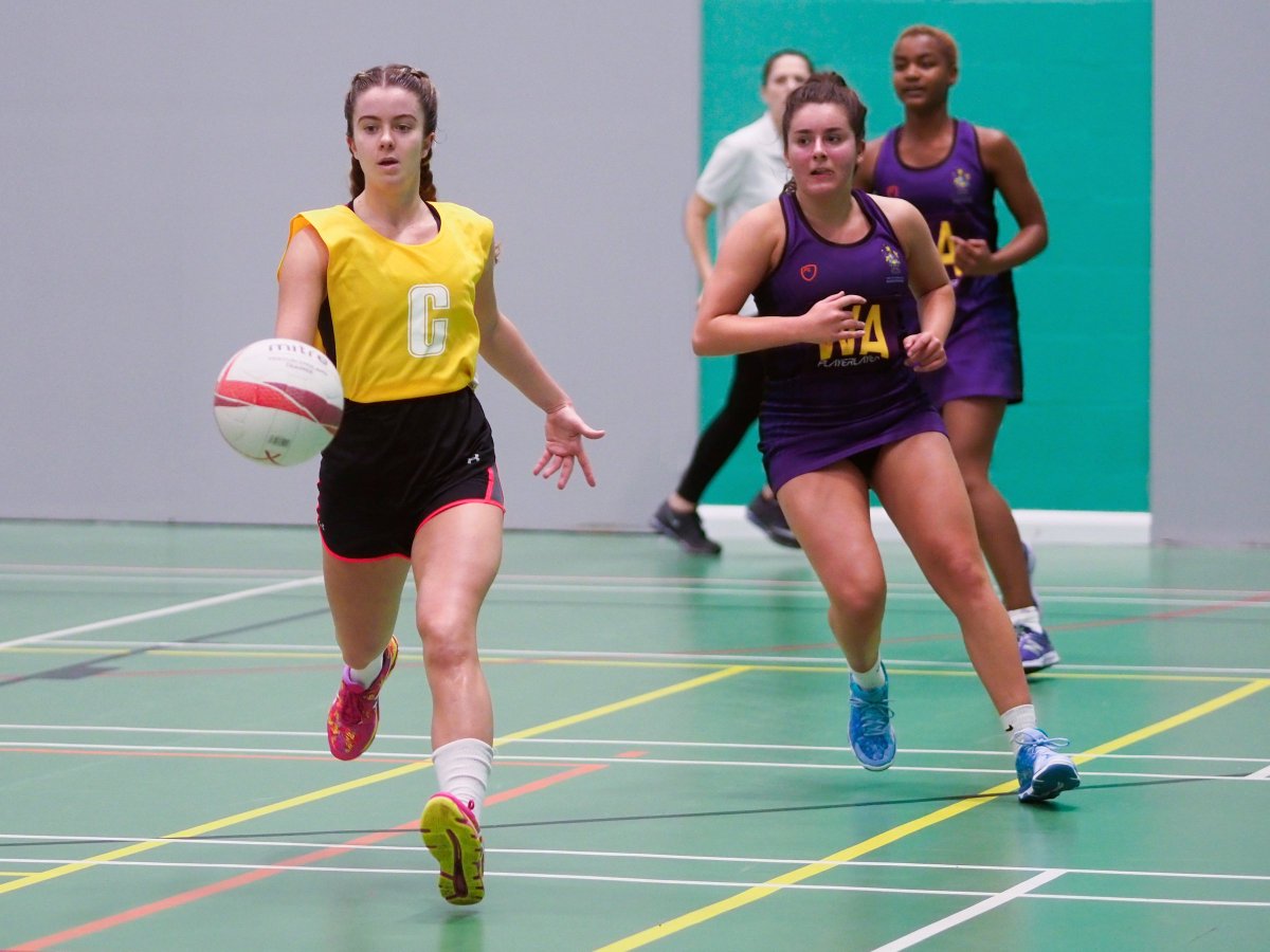Good luck to the Hope SU sports teams competing this afternoon. 🏸🏉🏀