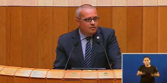 .<a href="/CesarRibadavia/">César Fernández</a> agradece traballo plataforma #FilosofíaSI cando poñen razóns propia filosofía nos invita a escoitar,comprender e consensuar