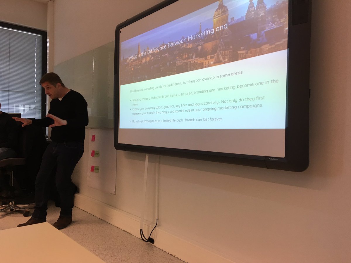 Mursui05's tweet photo. Intensive week.Guest lecture: Steven Thorne ( #73marketing ) #porvoo #finland #haagahelia #hhporvoocampus #lecture #guest https://t.co/c6QRCZ4RsO