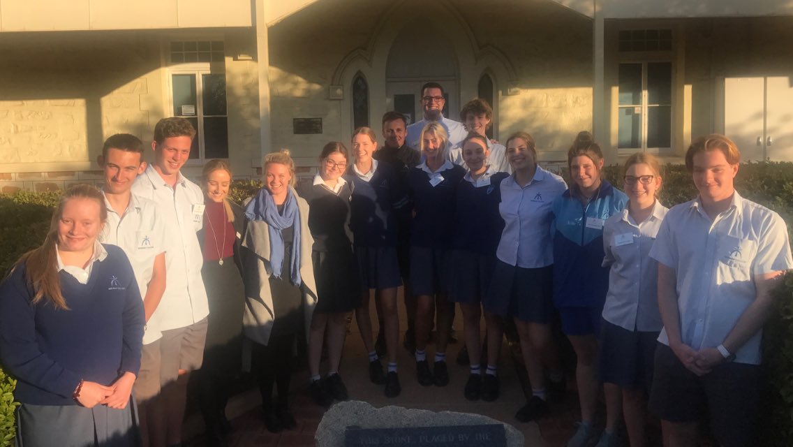 Dan_Lynch1's tweet photo. @NewmanCollegeWA &amp; St Joseph's Northam: Catholic Social Teaching #philippinesimmersion @RebeccaBramanto @groseben1 @skilcs @johnfinneran https://t.co/FhVz4F3fbd
