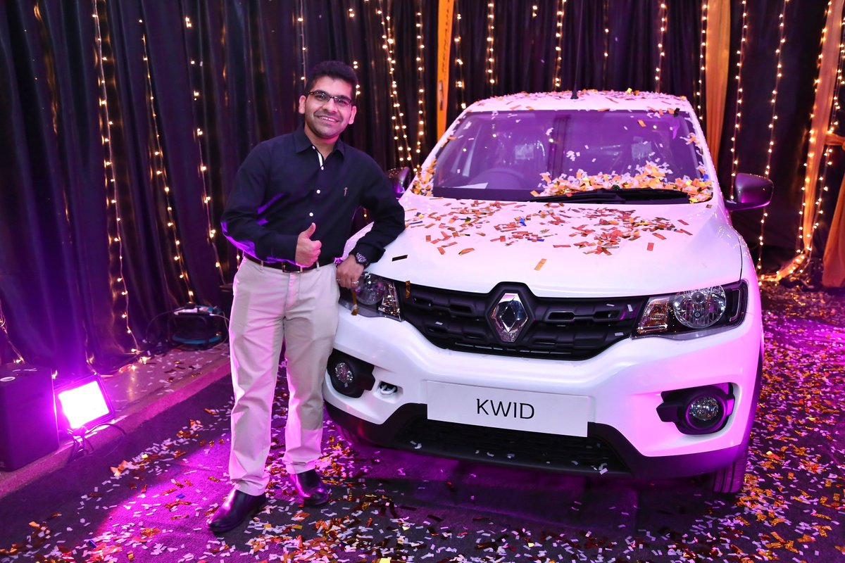 TheAsianWeekly's tweet photo. Once again, congratulations to #KaranGupta from #ExcelGlobalCollege for winning the #RenaultKWID #DhanterasGiveaway https://t.co/olGclzRHMd