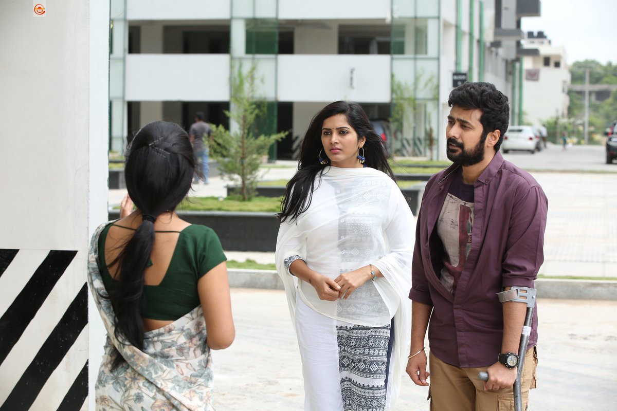 SMTollywood's tweet photo. Latest Working Stills of #Drushti 
@23_rahulr @vennelakishore #PavaniGangireddy https://t.co/9skpo7ACAu