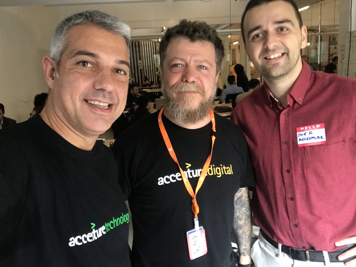 tdlpa's tweet photo. Conociendo nuevos talentos @IronhackBCN @AccentureSpain @Ikkotz @LqdSqd https://t.co/eyG2FGiy2U