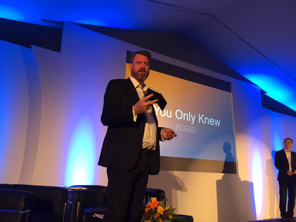 #WOL17 <a href="/RHoyle/">Robin Hoyle</a> doing a great job facilitating the conference sessions