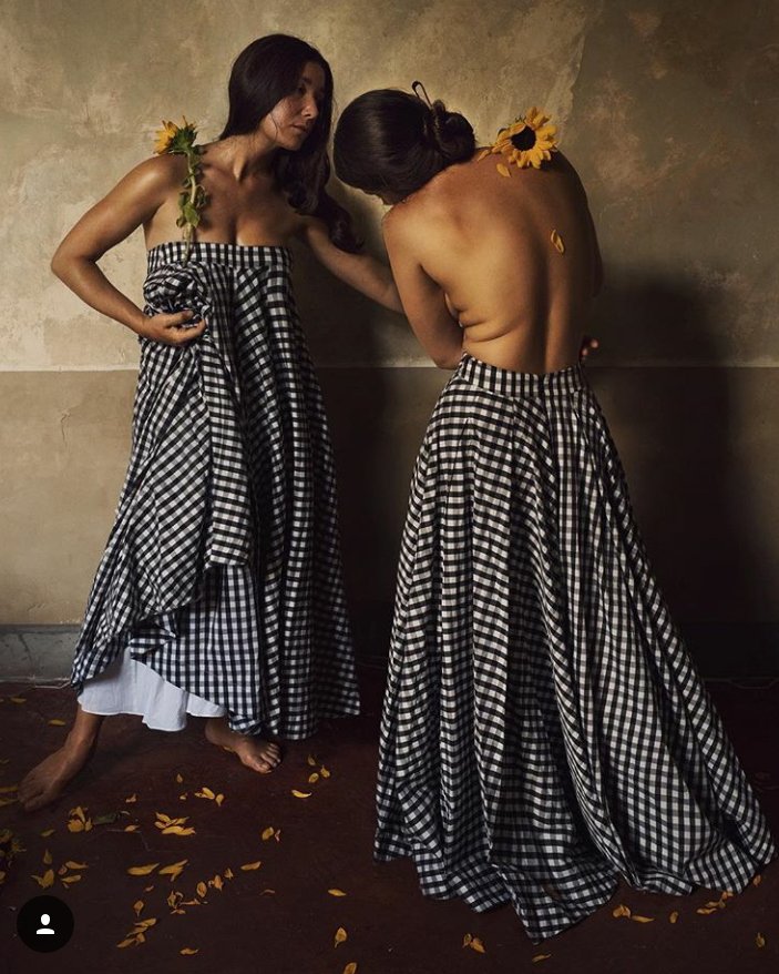 Niknakco's tweet photo. Jamie Beck's Provence Self Portraits are reminiscent of classic European paintings. https://t.co/Q5HLu1KKc3 https://t.co/Y4YOcp84BV