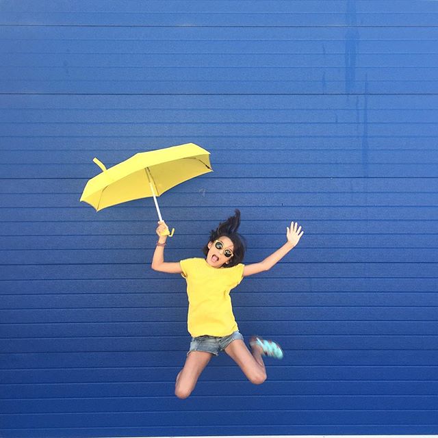 EspacioFTef's tweet photo. Hoy el cielo se ha puesto gris 🌧️, pero en la @igersgallery sigue #Azuleando 🏖️ https://t.co/XiwKXRxPn2 https://t.co/F2oClREfex