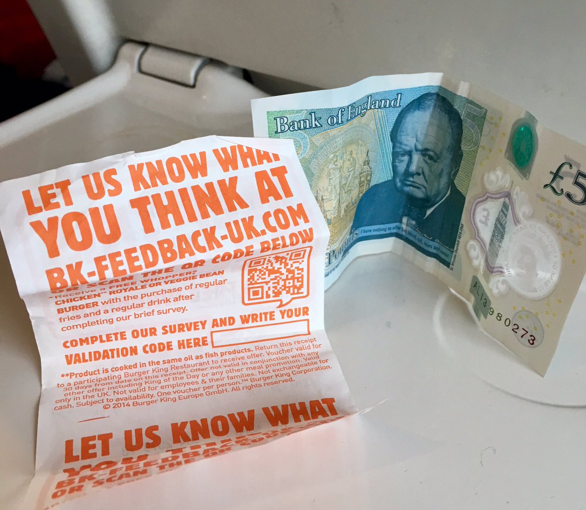Martyn_GillO2's tweet image. I found a £5 note wrapped in a @BurgerKing receipt next to the @virgintrains 1207 Euston-Liverpool service. Carriage D if it's yours!