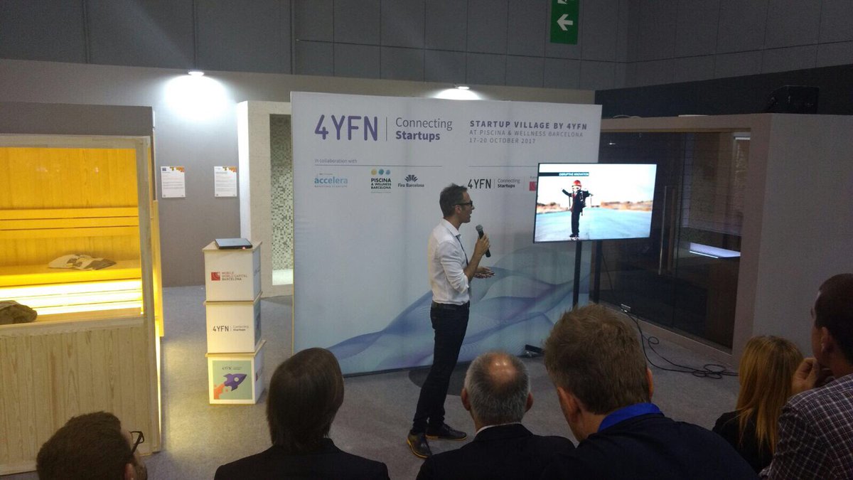 Lapsob's tweet photo. Presenting #fluidreality from @imaginecc #siliconvalley2017 at @PiscinaWellness @4YFN_MWC @Fira_Barcelona #internetofpools #io @HoloLens https://t.co/YzWMAALxQt