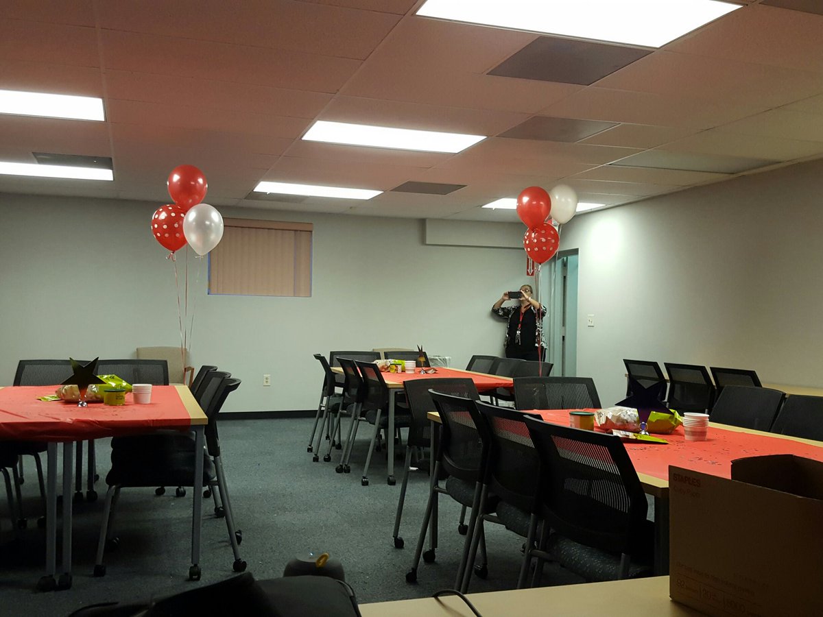 Bob Chocola tweet media