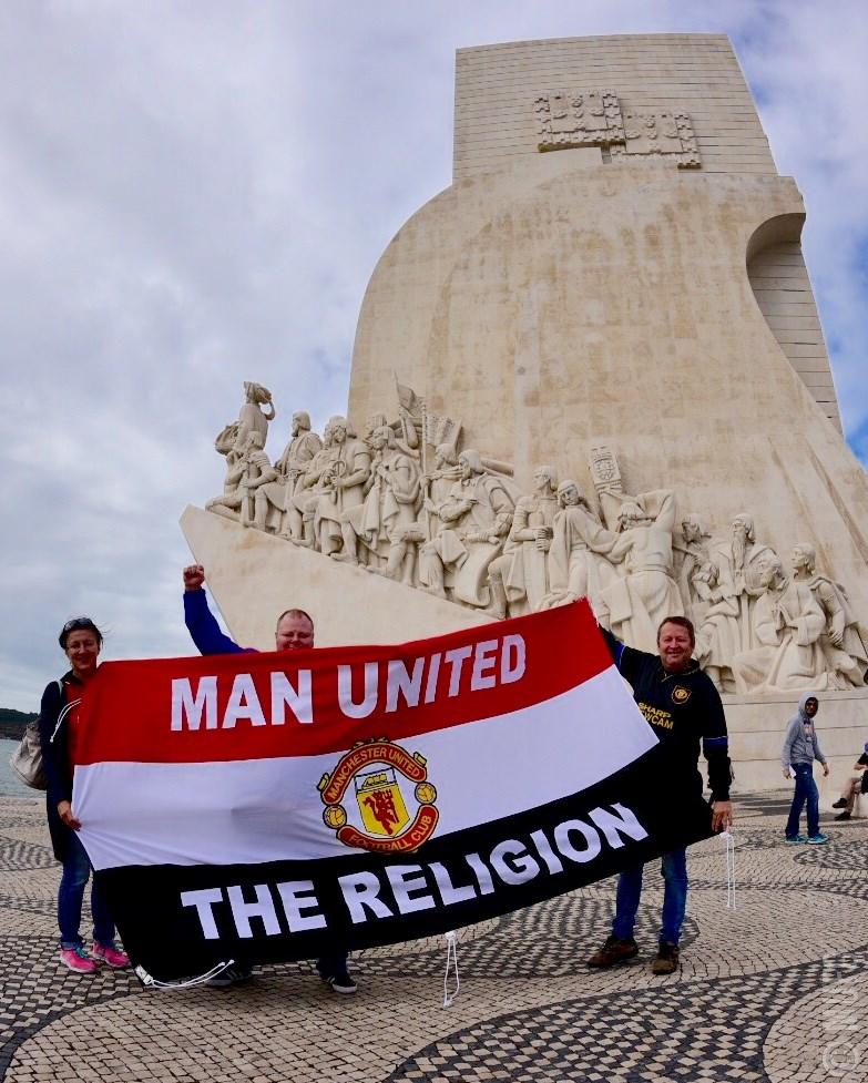 ManUtd's tweet photo. The #RedArmy are representing in Lisbon! https://t.co/5DIClDYr79