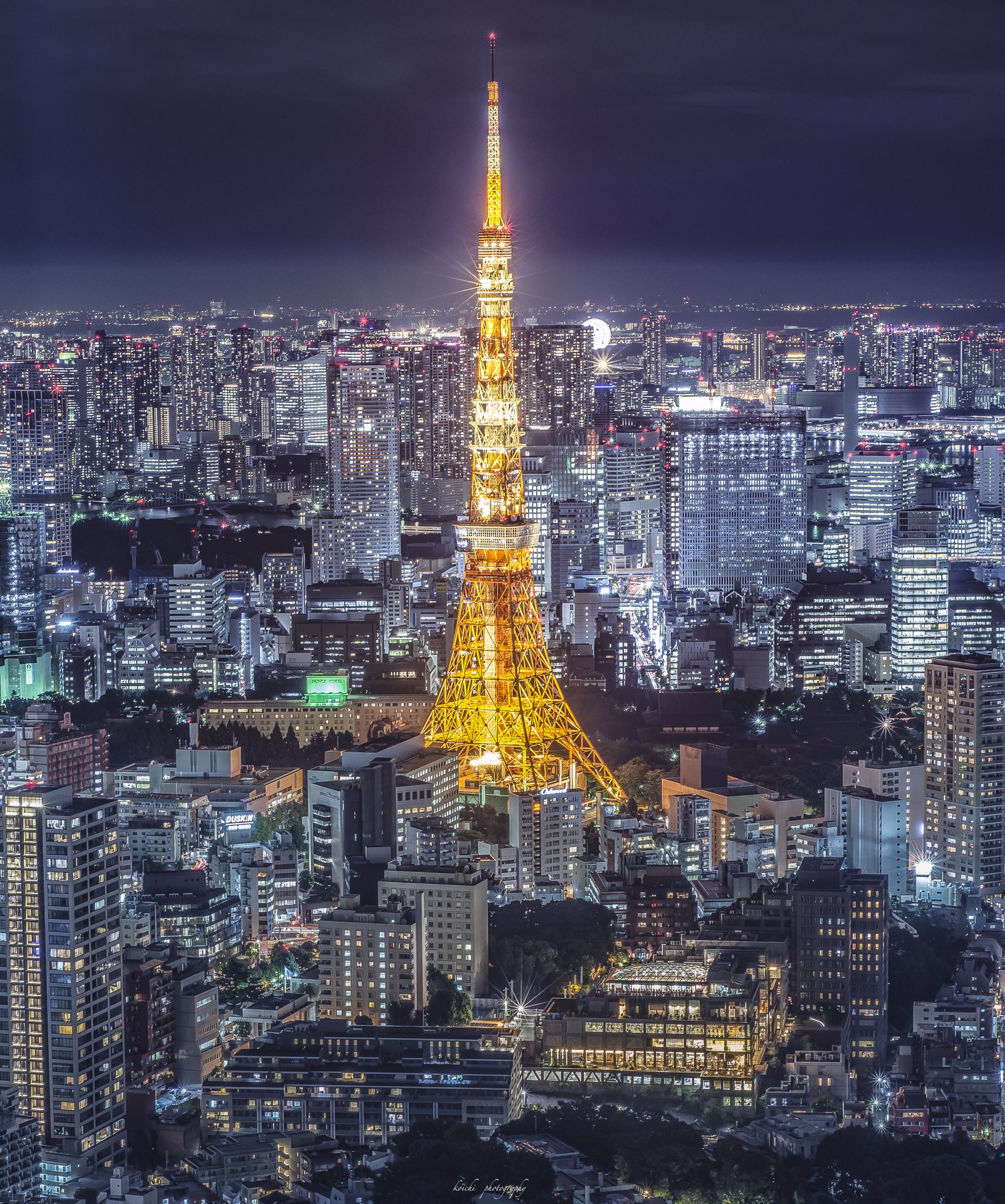 Koichi 都内夜景 六本木ヒルズより 羽田方面全体 ヒルズ 東京タワービルリフレクション 東京タワー方面 渋谷方面 六本木ヒルズ52階室内展望台より撮影した4枚です 六本木ヒルズ 都内夜景 東京 夜景 T Co 5qtie5yy98 Twitter