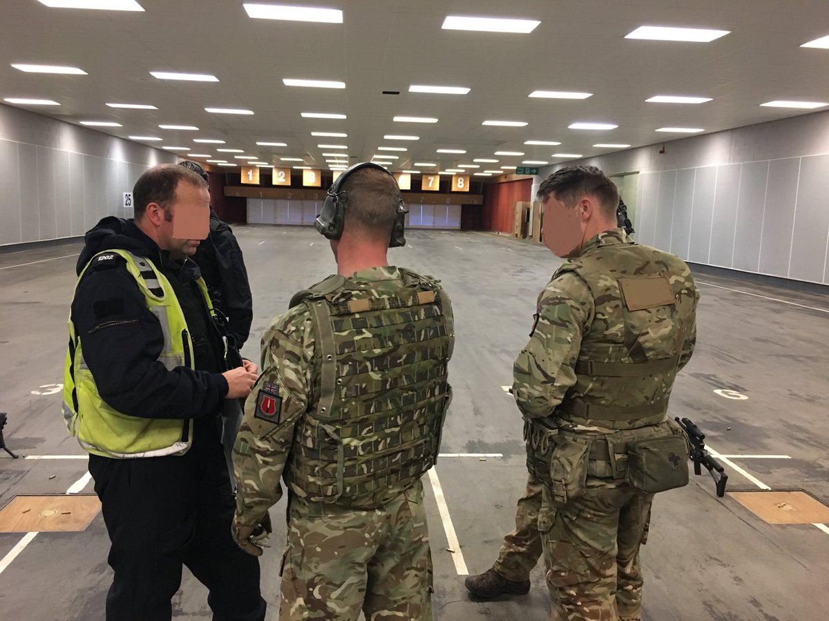 TTCUrlayNook's tweet photo. Sharing knowledge and experience with members of 1ITB Catterick, from @BritishArmy, helping with ARV continuation training. #TTC https://t.co/uWM37yFa29