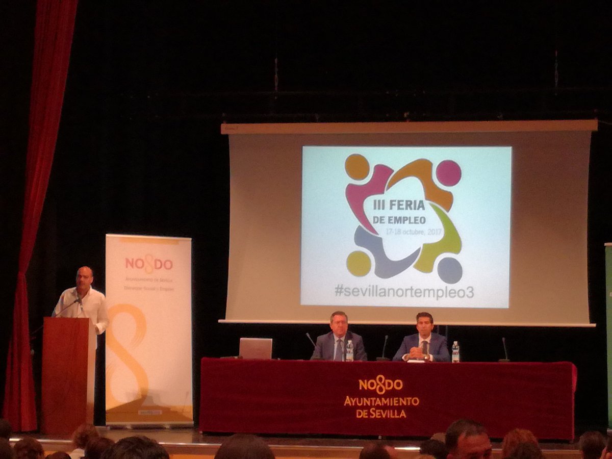 LanzaderaSE2017's tweet photo. Acto de clausura de la III Feria de Empleo Red Sevilla Norte con presencia del alcalde @JuanEspadasSVQ #sevillanortempleo3 @Lanzaderas_EES https://t.co/WzjxhTF11Y