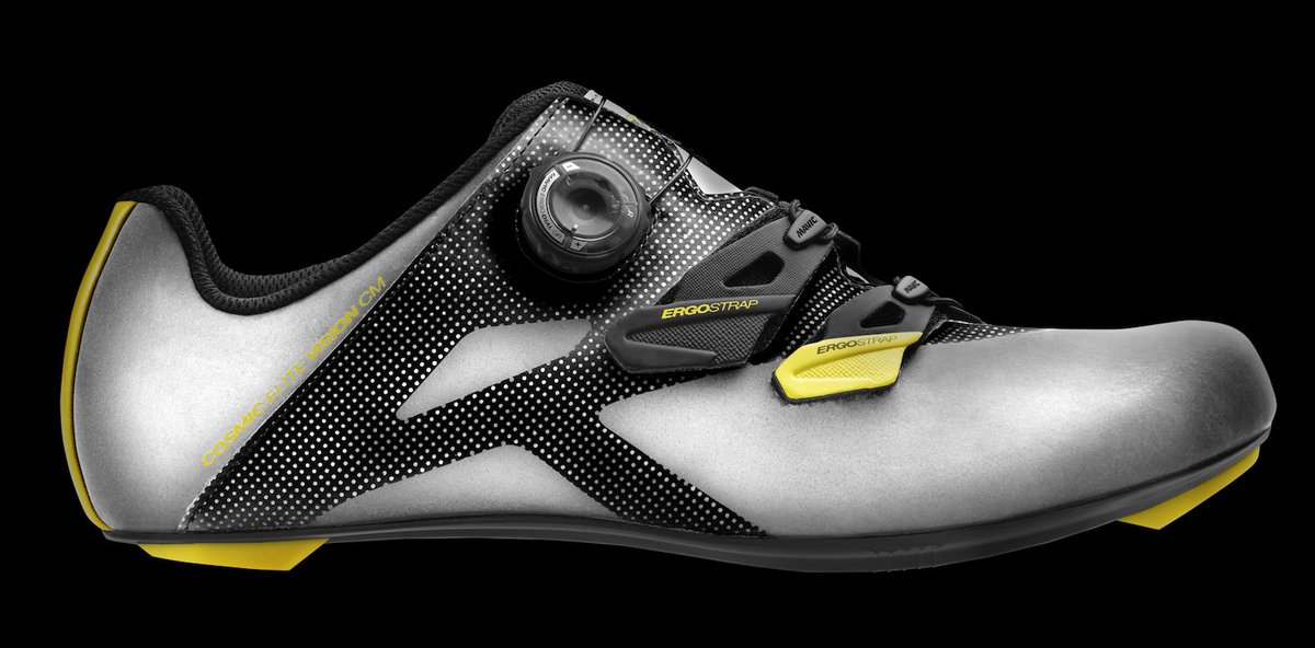 roadcc's tweet photo. New Autumn/Winter collection released by @Mavic... https://t.co/yEXfHgZ6hI #cycling https://t.co/5qbufmSetR