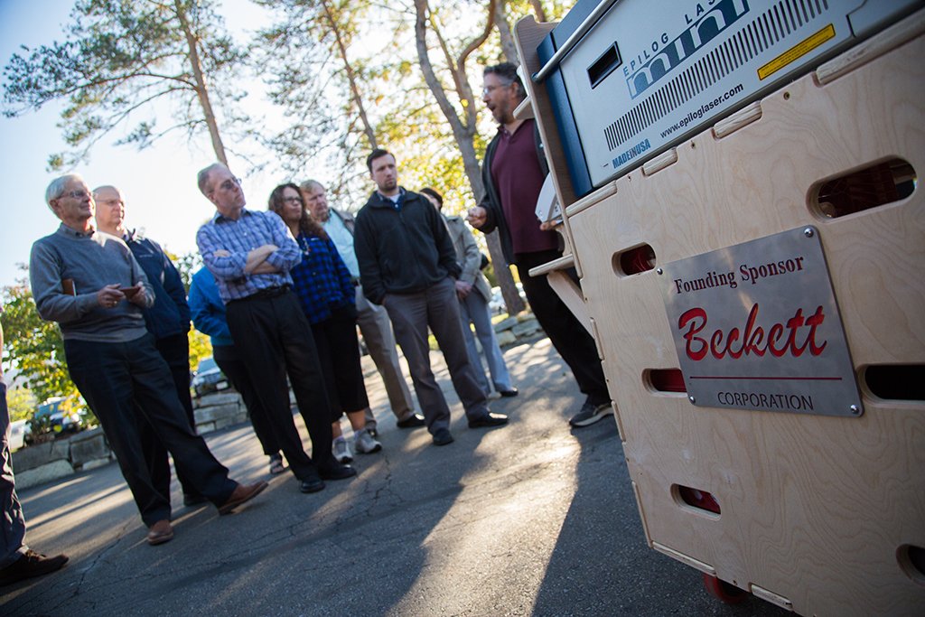 CampanaCenter's tweet photo. Big thank you to #FabCab founding sponsor Beckett Corp. We put a #makerspace on wheels! @EpilogLaser @ShopBotTools @RolandDGA @makergear https://t.co/2IwmjVpMwj