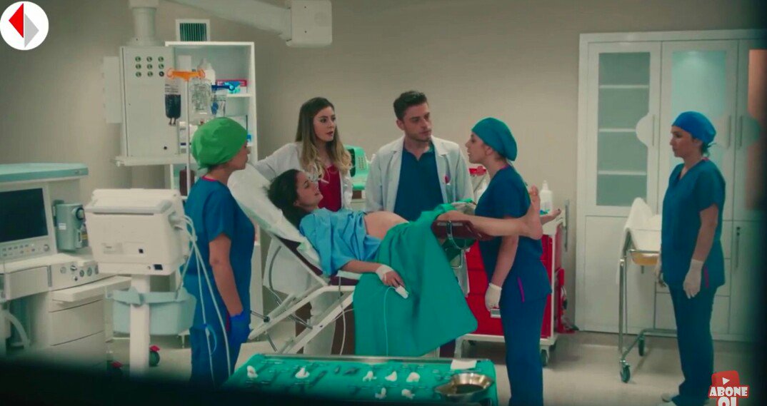 yineceren's tweet photo. " Ve bazıları yokken bile vardır, fazlasıyla... "
#OğBah https://t.co/a3bDcbRH62