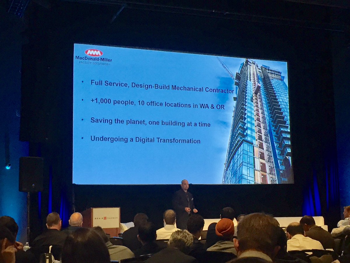 AllisonBroSco's tweet photo. @braddbusick "No longer can IT sit on sidelines+wait for biz to ask for solutions. Tech needs to bring solutions to operations." #EWTSFall17 https://t.co/vmyLExVTIm