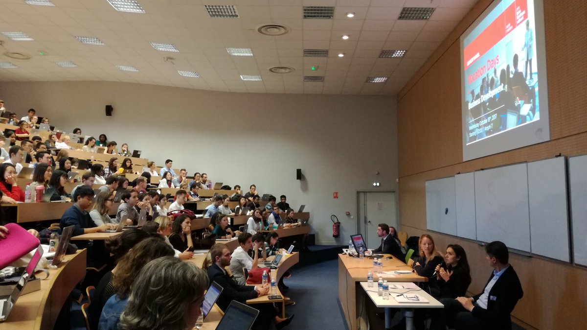 sarahblyon's tweet photo. Encore une belle journée #vocationdays autour du #bizdev pour nos #earlymakers ! Merci aux entreprises présentes pour leur insight #careers https://t.co/tfQOi0ROen