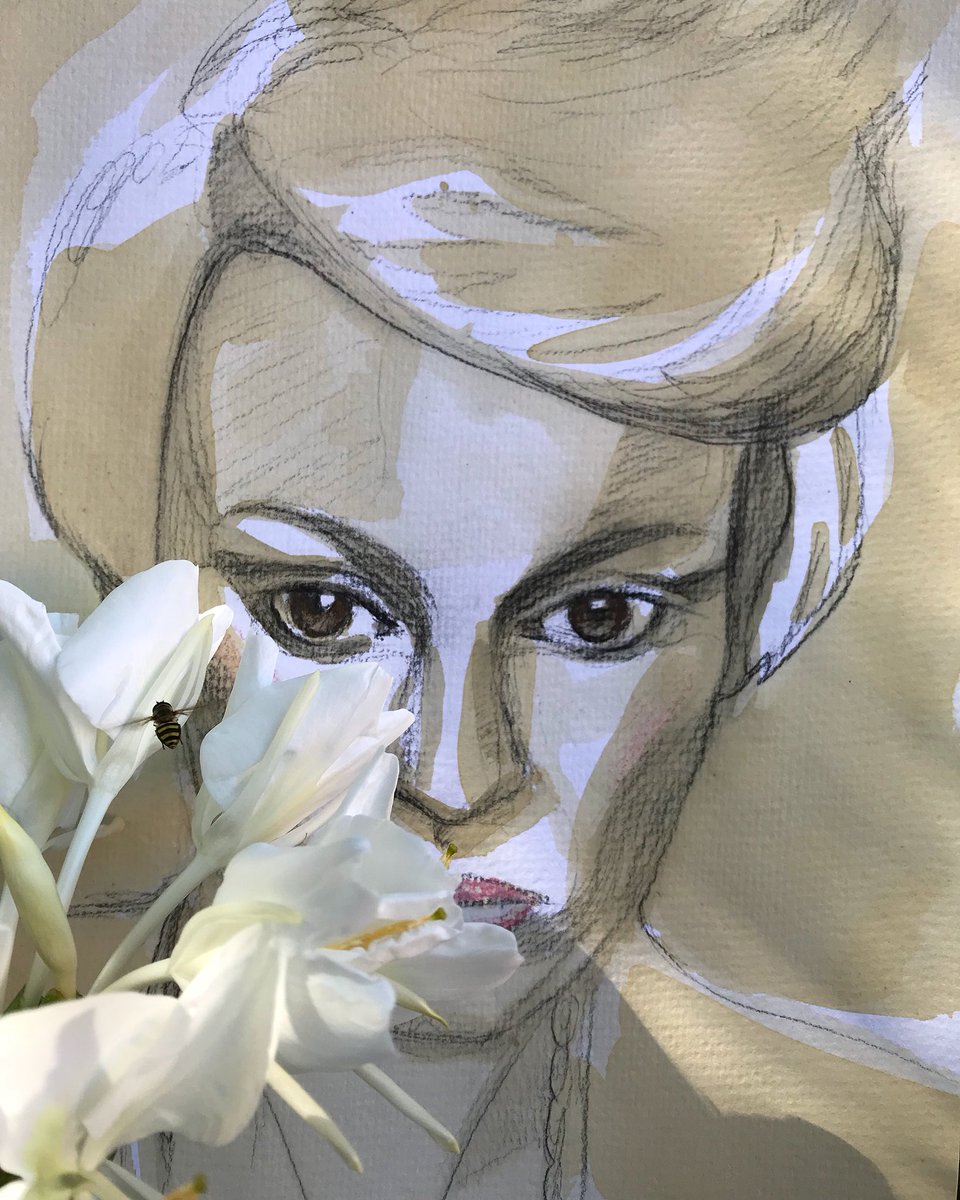 Tea4Elly's tweet photo. EleanOr with 🌿ginger🌿&amp; flying fOto bOmb #teatime #pgtea #womanart #teapainting #naturalbeauty @larouxofficial https://t.co/4UtJ5VZd8n