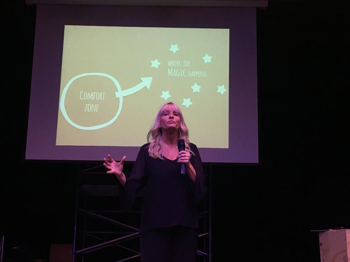 Ambozin's tweet photo. Kicking off #BevEdTech17 with an amazing Keynote! Thank you @gobhusd @HollyClarkEdu @k_shelton https://t.co/zFuvT0core