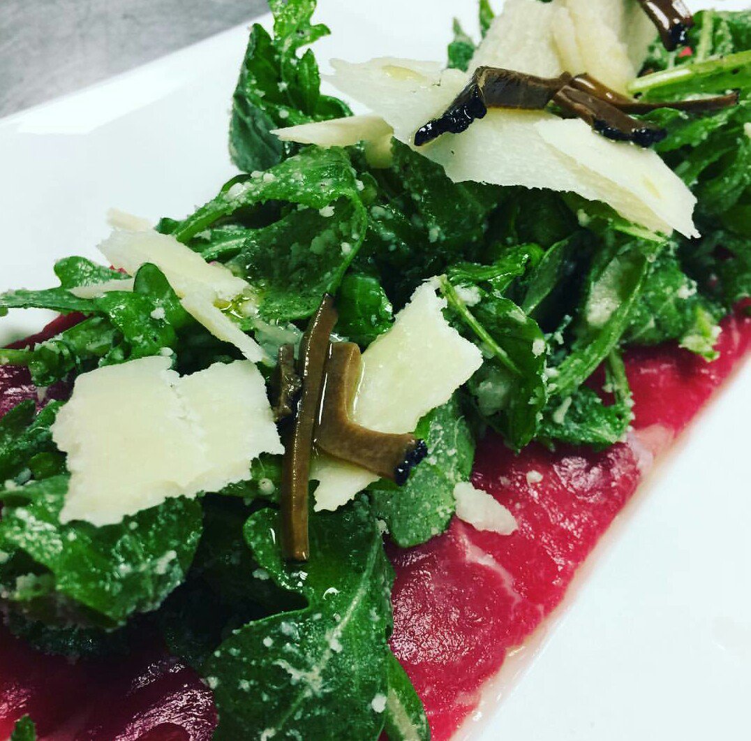 MichaelOnSimcoe's tweet photo. Happy #HumpDay! Try out our dry aged beef carpaccio served with arugula, parmigiana and truffle. #MichaelsOnSimcoe https://t.co/D3EfDJun8e