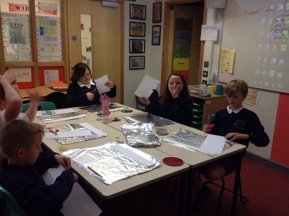 <a href="/growthstaveley/">Community Growth</a> making recycled miners lanterns with @holling1, for our up and coming arts events....... Well done X
