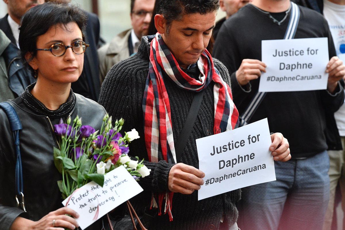 NatashaBertaud's tweet photo. Silent vigil in honour of Maltese investigative journalist Daphne Caruana Galizia - @EU_Commission condemns horrifying attack https://t.co/RAfJcEFwcR