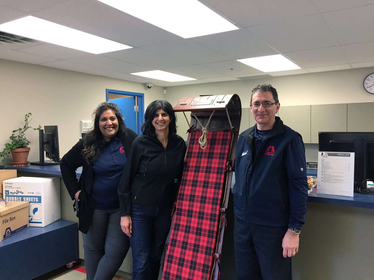 StoreMapleLeaf's tweet photo. We have a winner for our Winter #StoreandScore Contest! Thank you for entering. https://t.co/ZlbKIzE50a @calgaryherald @lishalovesfilm #fun https://t.co/tgLzDwMiAn