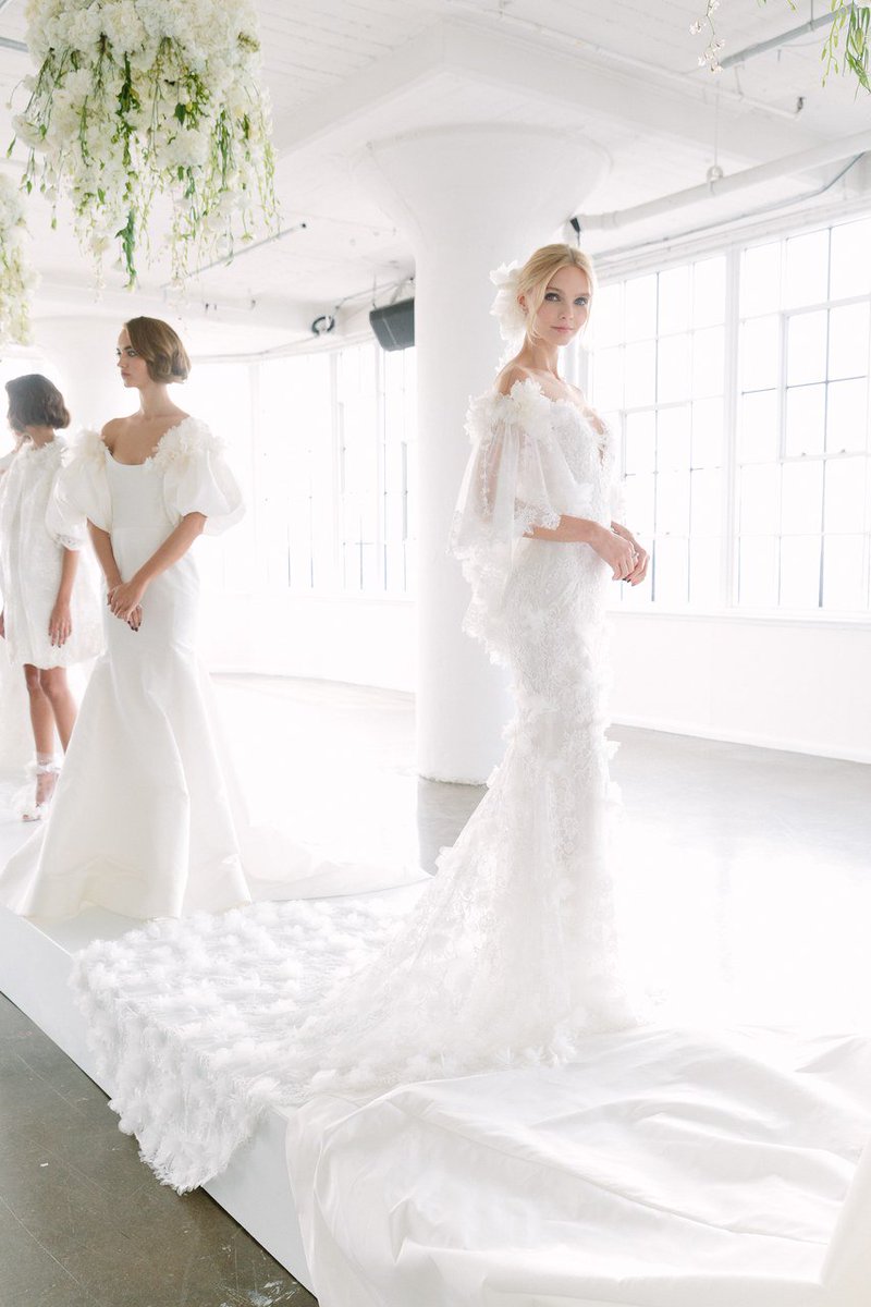 How pretty, oh my! Marchesa Bridal Fall 2018.