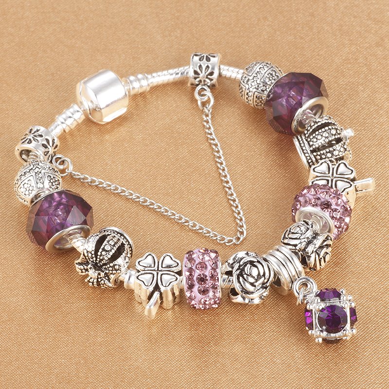 ooziymall's tweet photo. #copper #emerald #amethyst #pearls #swarovski #wristparty #ontrend #wirewrapp ... https://t.co/ZzgF5kefGu https://t.co/qwBzDD6BJS