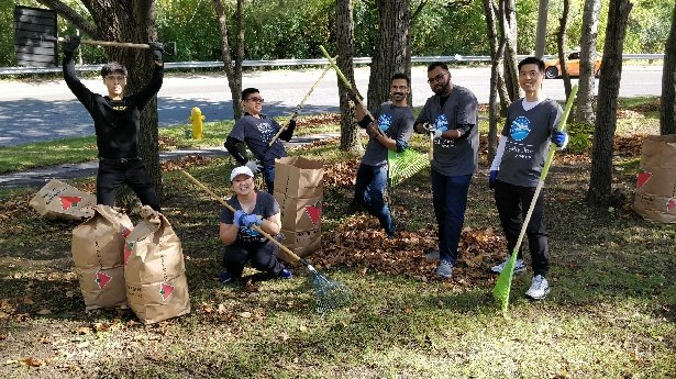 evasinitiatives's tweet photo. Thanks @LoyaltyOne for spending time at Eva's Place today for #communityoneweek! https://t.co/HCZ7DOy6ms
