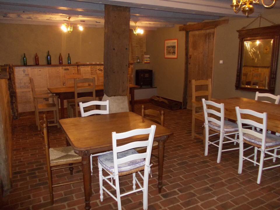 hiddenkitchenfr's tweet photo. 3 tables available for our Restaurant night this Saturday.Get in touch to book a delicious 3 course meal. Just bring yourselves&amp;some wine! https://t.co/hLlKwaFy61