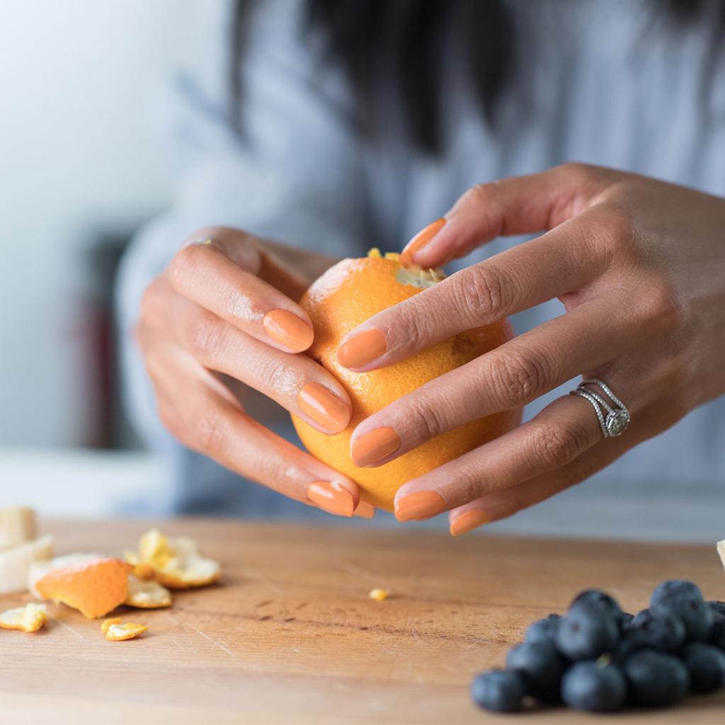 OPI_PRODUCTS's tweet photo. When you can, try to pair your mani with your fruits. Hannah wears #CrawfishinForACompliment. Shop the shade: https://t.co/ouFHtVcIRV https://t.co/7LRYLnCmsE