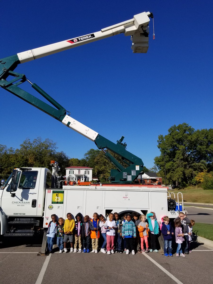 JoniRoni01's tweet photo. We had so much fun at Careers on Wheels this morning. #MrsMegan #MrsJoni @BCESMustangCity https://t.co/AWQrZOyyjR