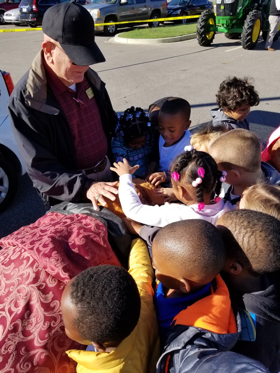 JoniRoni01's tweet photo. We had so much fun at Careers on Wheels this morning. #MrsMegan #MrsJoni @BCESMustangCity https://t.co/AWQrZOyyjR