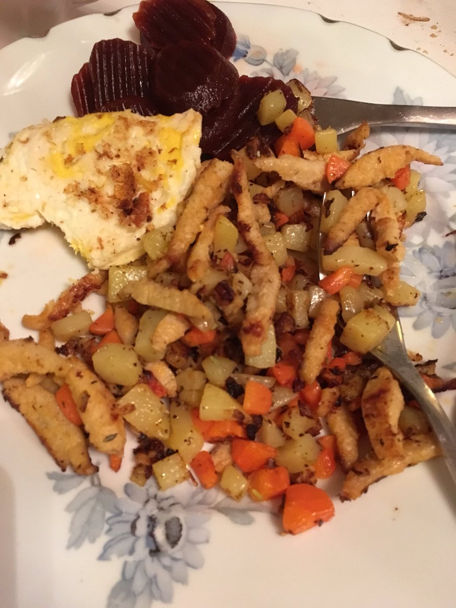 branneben's tweet photo. Äter mat #vegcookin’ https://t.co/SMDAUb45kA