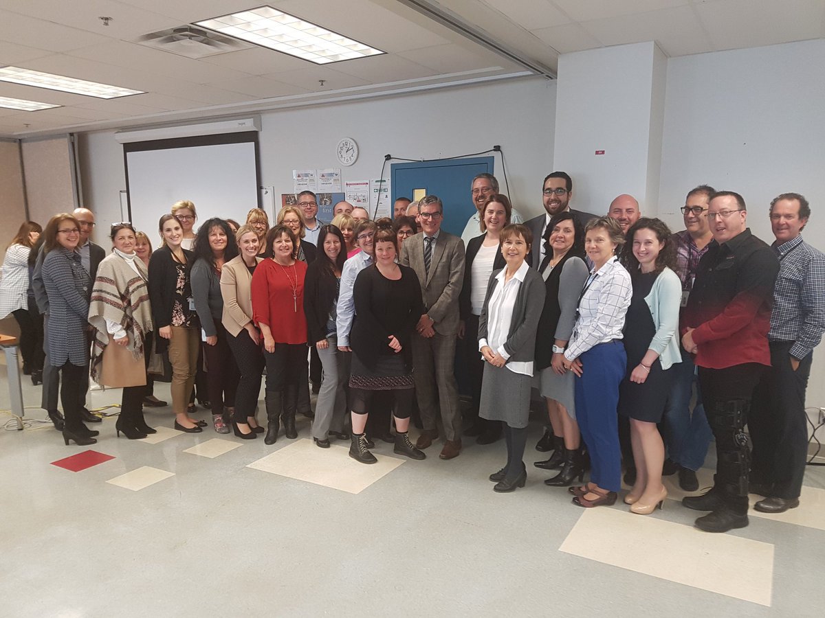 LouisG2020's tweet photo. Ravi d'échanger avec @mireille_cra and @lbeausej à la rencontre de l'Équipe de gestion de Appels de la Région du Québec #BSFMtl https://t.co/5zSHlmJJcH