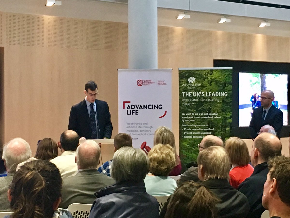 zmcbreartyQUB's tweet photo. Such a heartwarming celebratory event @QUBelfast for the #ErskineHousetree #Hope #LoveQUBTree🌳 https://t.co/6aBCrixxTI