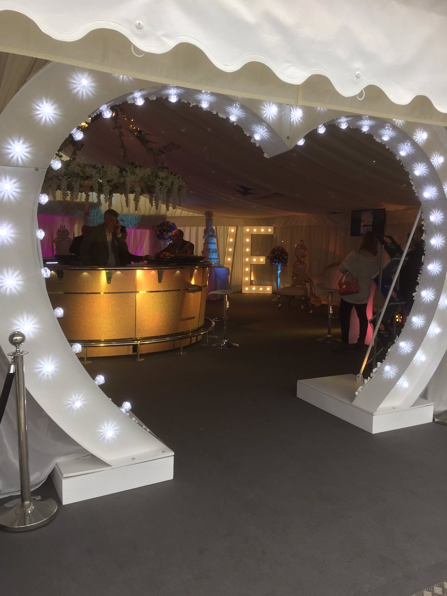EclipseMarquees's tweet photo. A great day at the @TheShowmansShow some ideas to keep the boys busy over the winter and maybe even a new marquee 😃 https://t.co/2nAuI6QllN