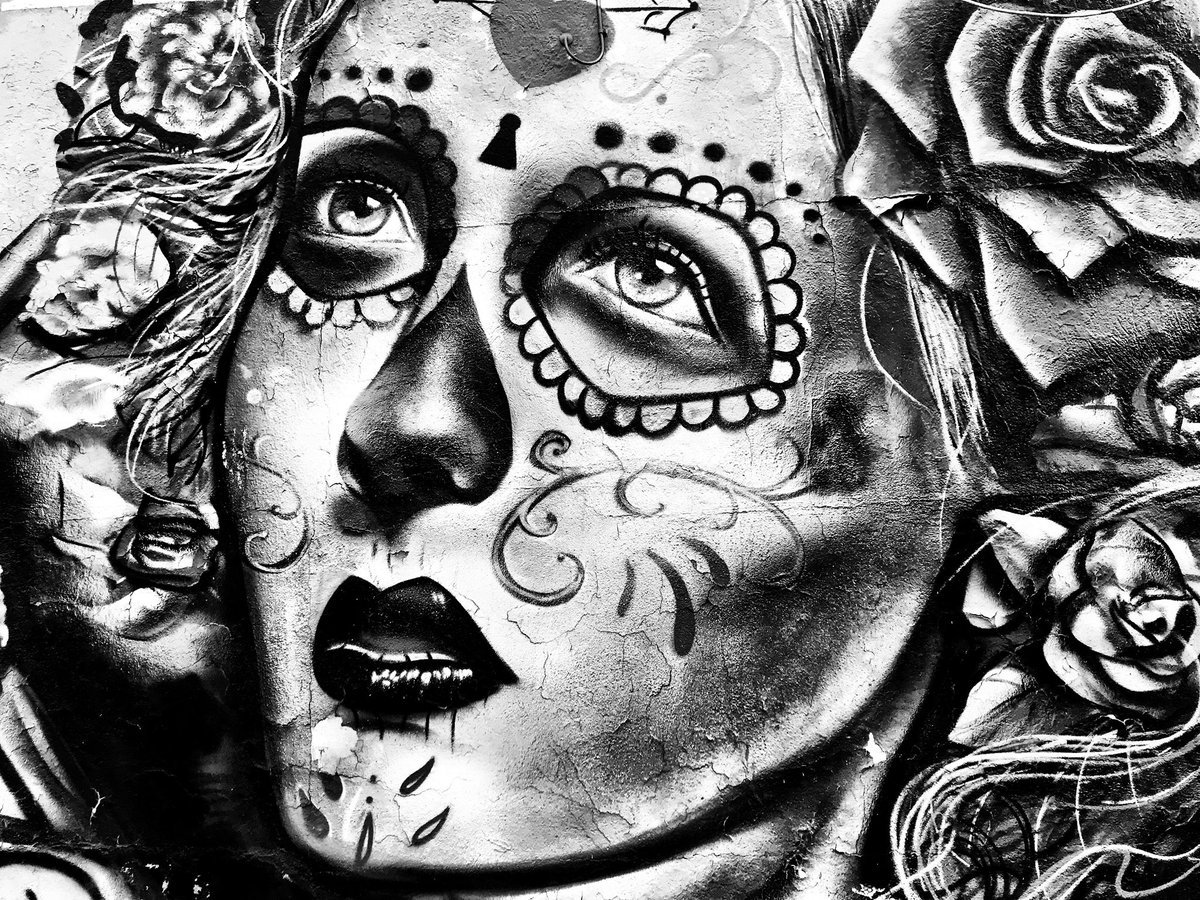 RoxStonePhoto's tweet photo. #Denver #Art #BlackandWhite #Photography #StreetArt RSP© https://t.co/ZLllFmIroS