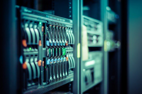 AliHarrisda's tweet photo. The top 10 tech trends for 2018
 https://t.co/o0LYY3O4V2 https://t.co/Oy5OCGHyMr