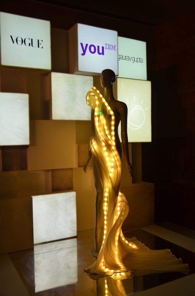 AliHarrisda's tweet photo. Presenting intelligent fashion: IBM’s Watson and Vogue unveil the world’s first AI-inspired saree https://t.co/Hky5eYgtIH https://t.co/p7yPO5ZDPf