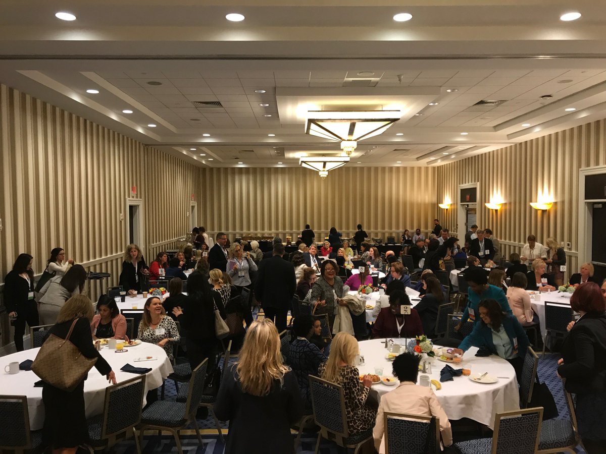 ATCA_now's tweet photo. The first @ATCA_now #ATCA62 Women in Aviation Breakfast was overflowing and conversation was robust! https://t.co/uKg2BHRhVK