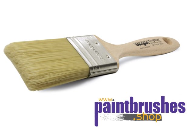 Corona Kingston paint brush. 
The all round decorator's friend and many decorator's go to brush.