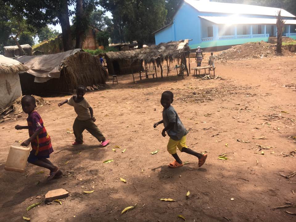AliceChatelet's tweet photo. #CARcrisis P2P mission: Self-assessments wth HCT, ICCG, I/NNGOs, Bambari/Bria affected pop to support effectiveness of huma action @OCHA_CAR https://t.co/pfxeM1zOnT
