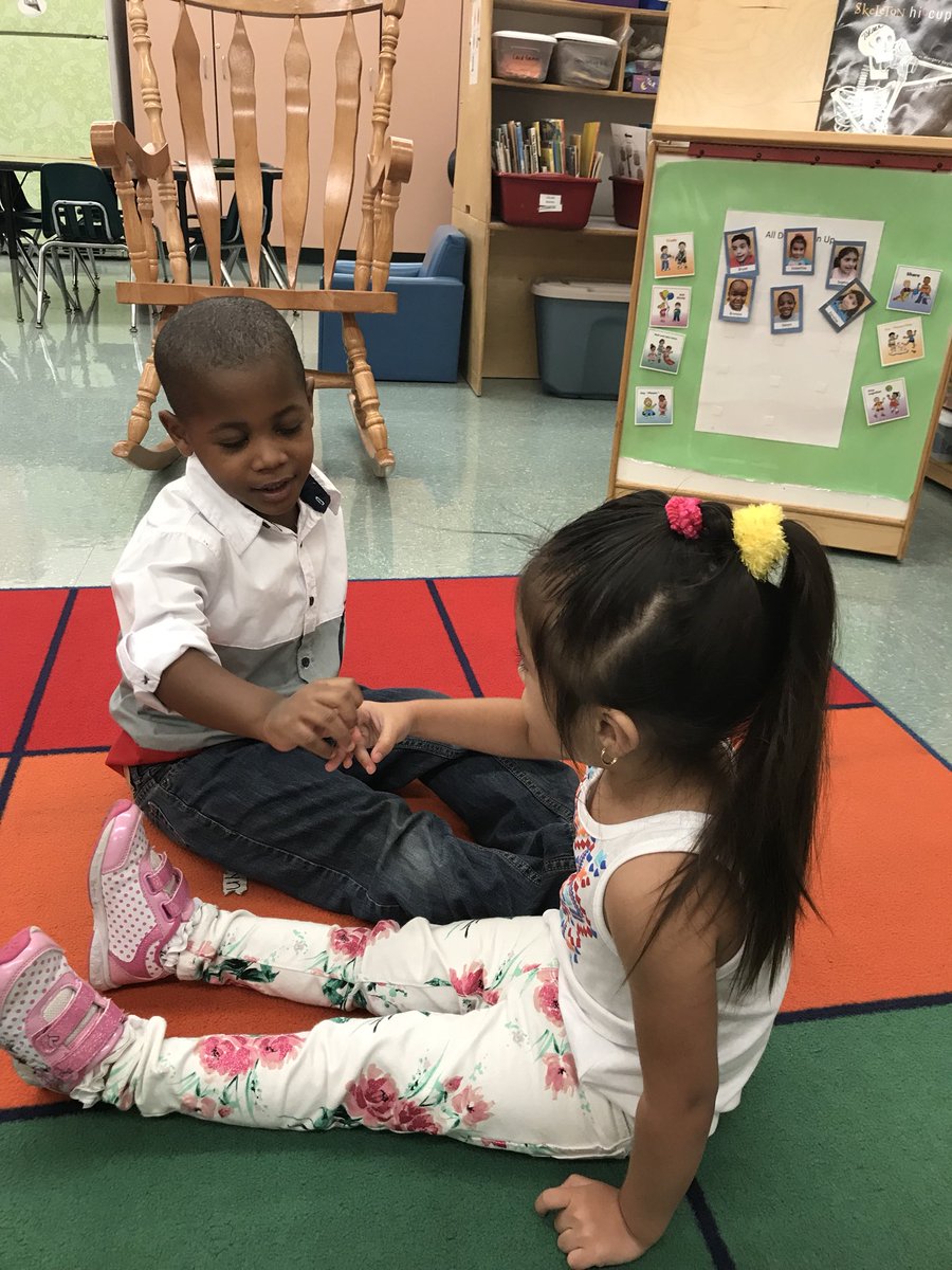 MsMary008's tweet photo. Building our classroom community by helping students make connections! “My School Family” by Dr. Becky Bailey &amp; Jack Hartman https://t.co/HHukHDGTct