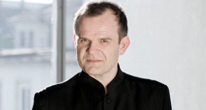 viennasymphony's tweet photo. #BLOG #AustrianPremiere #MariaStaud #OrchestralWork #Stromab 24./25.10 #FrançoisXavierRoth ►►More about this music: https://t.co/28qUNtnss8 https://t.co/bYtojYPjYE