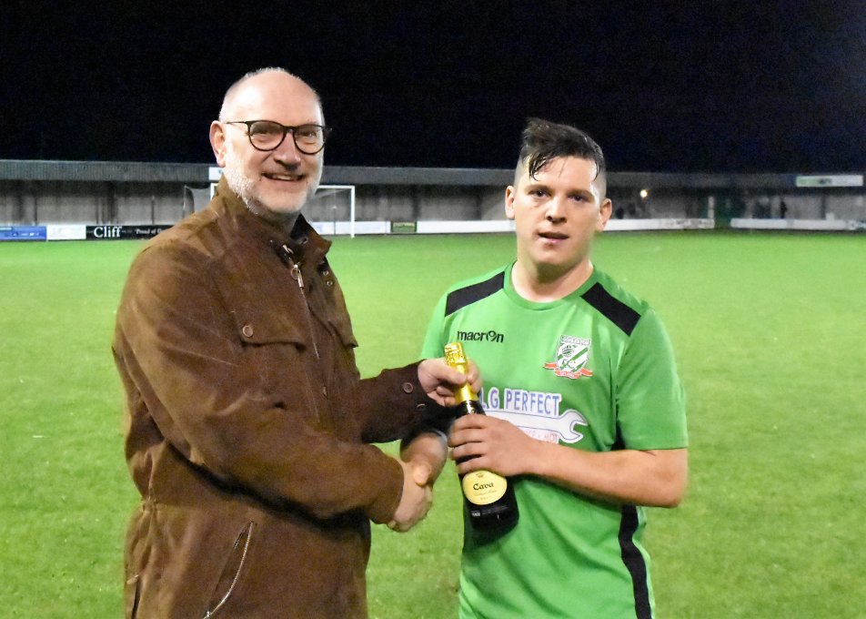 TecfloEnergySer's tweet photo. Man of the Match award handed to @Kyle_ingram_  at last nights @gorlestonfc's game. Well done Kyle! https://t.co/GB1W3PBLJU