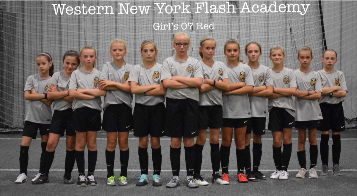 WNYFlashAcademy's tweet photo. Name a fiercer looking group of girls.... we’ll wait... our 07 Red team photo #flashstrong ⚡️⚽️☝🏼 https://t.co/UYPSILpPzL