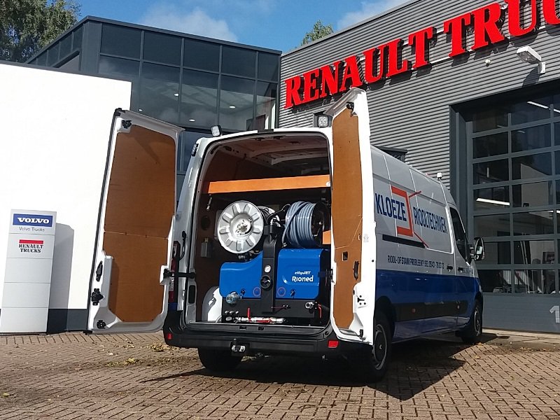 PaashuisBV's tweet photo. In de afgelopen periode hebben we weer een aantal fraaie Renault bestelwagens mogen afleveren! https://t.co/viVt59gs4O